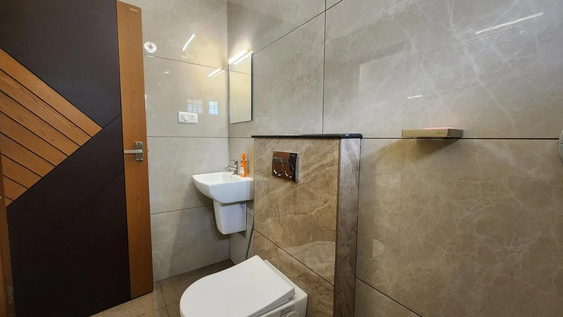 Apartment Reymah Homes Homestay Family Bookings Only Kochi India